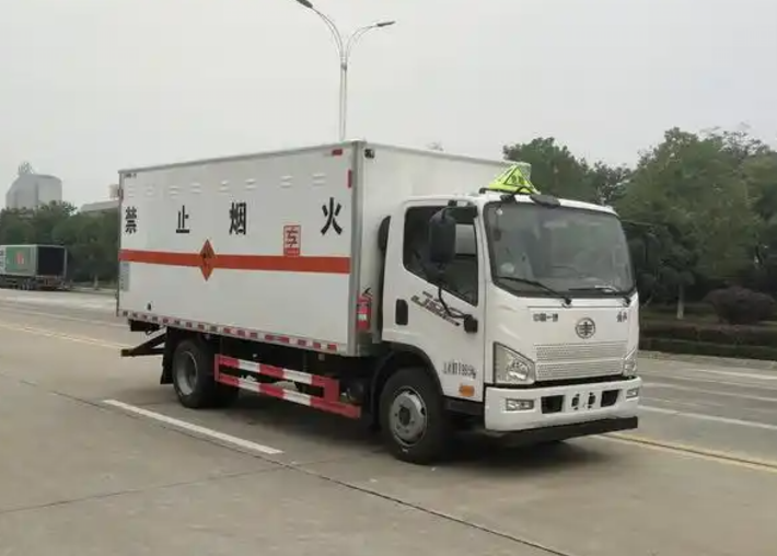 宝塔爆破器材运输车可以上高速吗？